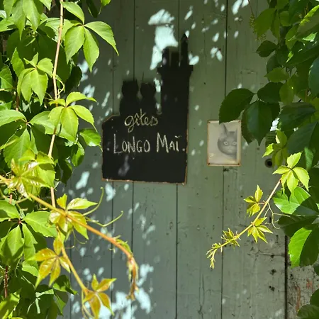 Longo Mai