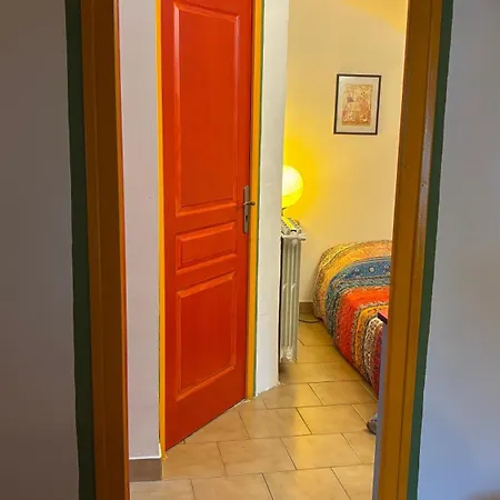 Longo Mai Apartment Vallon-Pont-dʼArc